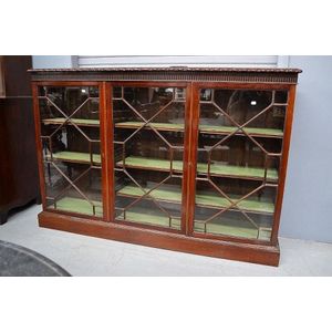 19th century English mahogany breakfront floor bookcase, three&hellip;