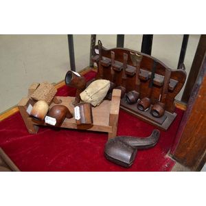 Wooden pipe rack containing six pipes including: high & B…