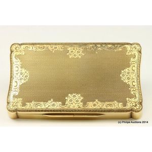 A beautiful gold cigarette case, 14ct yellow gold, possibly…