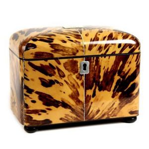 Tortoise shell tea caddy with two internal compartments with an…