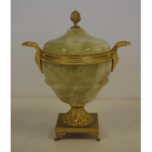 Italian alabaster lidded urn with ormolu base and mounts, 17 cm…