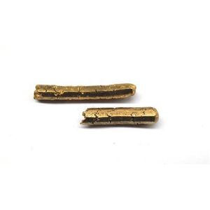 Two bars of yellow gold, tests as 20ct, total weight 16.2grams
