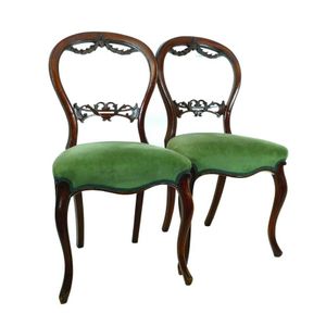 A set of six Victorian walnut framed balloon back chairs, the&hellip;