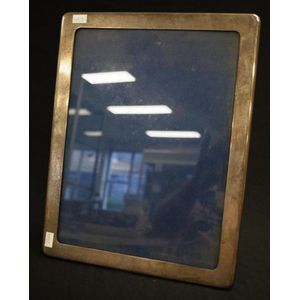 Large Gorham USA silver photograph frame marked…