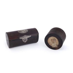 Two antique snuff boxes, one circular treen ware with…