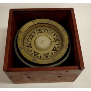 Sestrel Britain boxed marine gimbal compass 22.5 cm x 22.5 cm,…