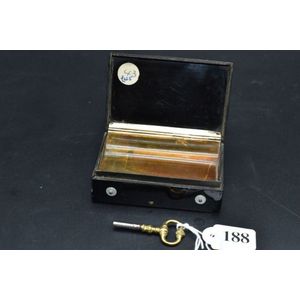 Mid 19th century Swiss musical cylinder movement horn snuff box…