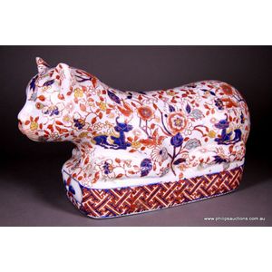 porcelain chinese cat