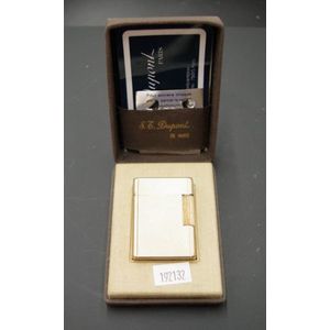 Dupont Paris gold plated cigarette lighter in original…