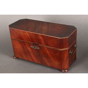 Large Georgian tea caddy, of rectangular form, with stringing…