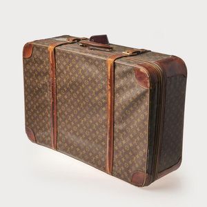 Louis Vuitton Suitcase Used - 54 For Sale on 1stDibs