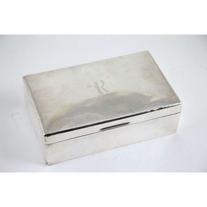 Sterling silver cigar box with burr walnut interior - Smoking ...