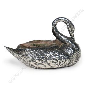 An Edwardian silver swan pin cushion, cushion worn, Birmingham…