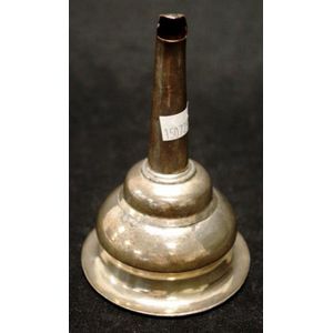 Sheffield Plate wine funnel height 13 cm early 19th century.