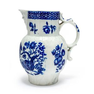 A Caughley porcelain blue and white mask jug, English circa… - Zother ...