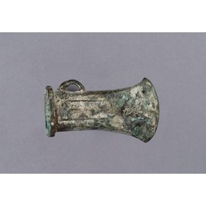 Decorated Celtic Bronze Age Axe Head, 3000 B.C - Zother - Antiquities