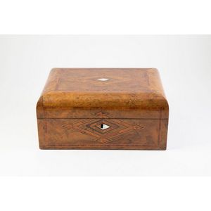 Victorian inlaid walnut work box, containing mah jong tiles…