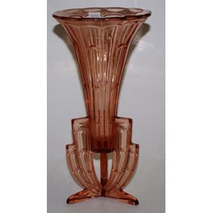 Art Deco Pink Depression Glass Vase Fluted Vase To Tri Footed