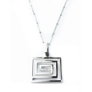 Chain and pendant, featuring a fine 18ct white chain with&hellip;