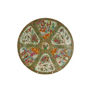 A Cantonese export famille rose medallion charger, late Qing…