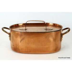 Antique Victorian Copper Large Oval Lidded Casserole Cooking Pot With Swing  Handle 