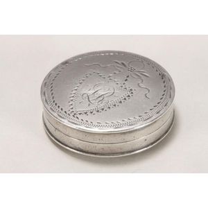 George III sterling silver patch box, hallmarked Birmingham,…