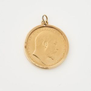 1910, full sovereign coin, in 9ct yellow gold frame. Diameter…