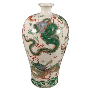 Chinese famille vert porcelain vase, of meiping form with&hellip;