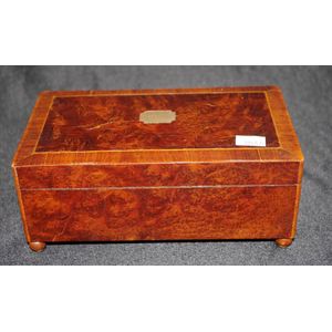 Vintage Continental amboyna veneer music box decorated inset…