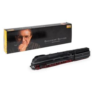 Brawa: BR 0630 steam locomotive and tender in black German…