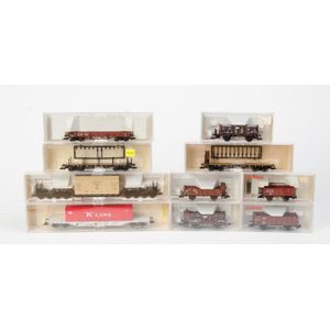 Fleischmann: HO scale freight cars comprising #5209K, 5211K,…