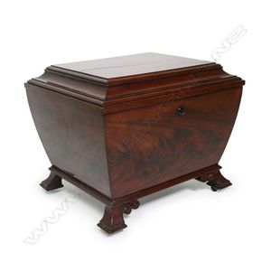 A Regency mahogany cellarette, the interior with various&hellip;