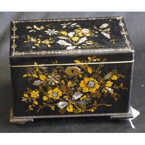 Victorian English papier mache' tea caddy with gilt, inlaid…