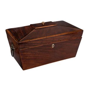 A Georgian tea caddy, mahogany with beech inlay, whalebone…