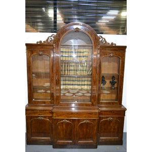 Finest quality 19th century plum pudding mahogany glazed&hellip;