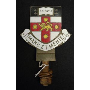 University of New South Wales enamel bumper badge with motto,…