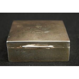 'Edward VII sterling silver cigarette box hallmarked Chester…