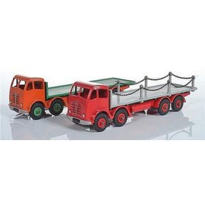 Two unboxed Dinky Foden Commercials, both 2nd type cab,…