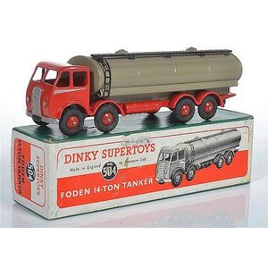 Dinky 504 Foden 14-ton tanker red cab, chassis and hubs, silver…