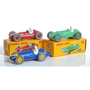 Dinky racing cars sales 1950s