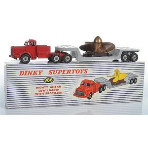 Dinky 986 Mighty Antar low Loader with Propellor (VG box VG-E)