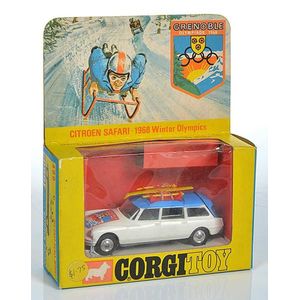 Corgi 499 Citroen Safari 1968 Winter Olympics with male…