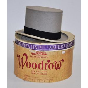 Vintage Woodrow grey felt top hat marketed by farmers Sydney&hellip;