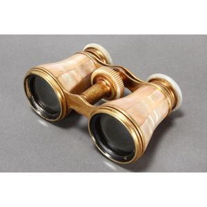 Pair of French mother of pearl opera glasses, inscribed Lefils…