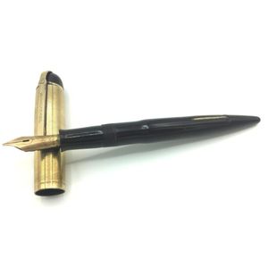 Eversharp Skyline lever filler pen in burgundy colour 14K gold…
