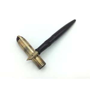Eversharp Skyline lever filler pen in burgundy colour 14K gold…