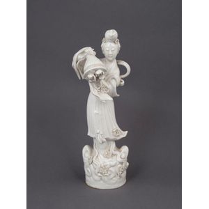 Blanc de Chine Porcelain hot Asian Figurine Statue SET 3 Vintage Hollywood Regency Collection White