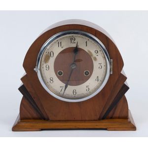 Fine English Mantle Clock – Art Deco 8 Day Striking Mantel Clock