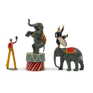 Britains hollow cast lead - circus figures, c.1950s group…