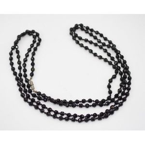 Vintage opera length French jet necklace